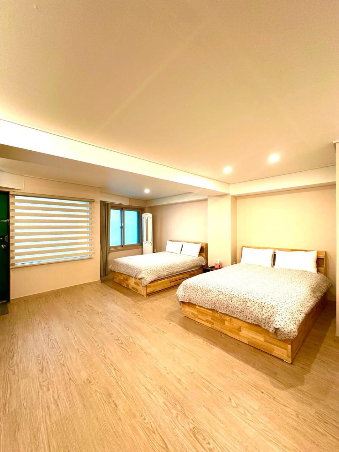 R Guesthouse Jongmyo Szöul Kültér fotó